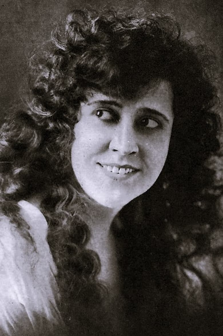 Portrait of Leah Baird