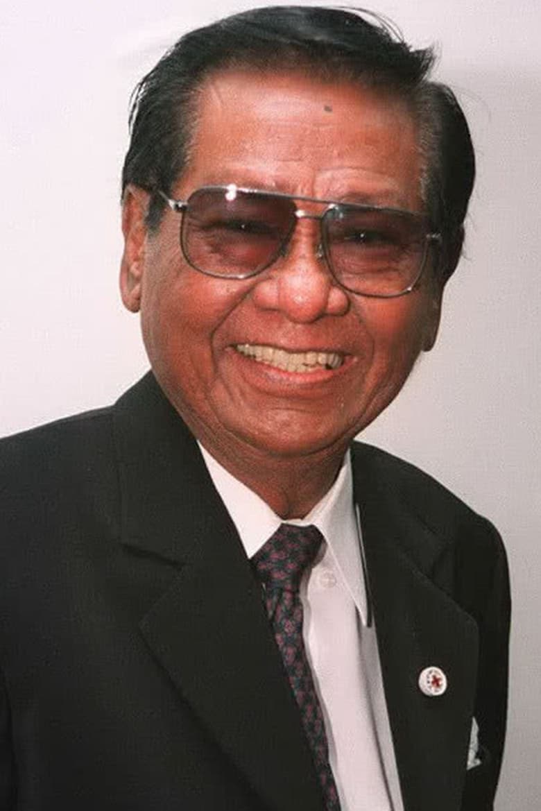 Portrait of Dokdin Kunyamarn