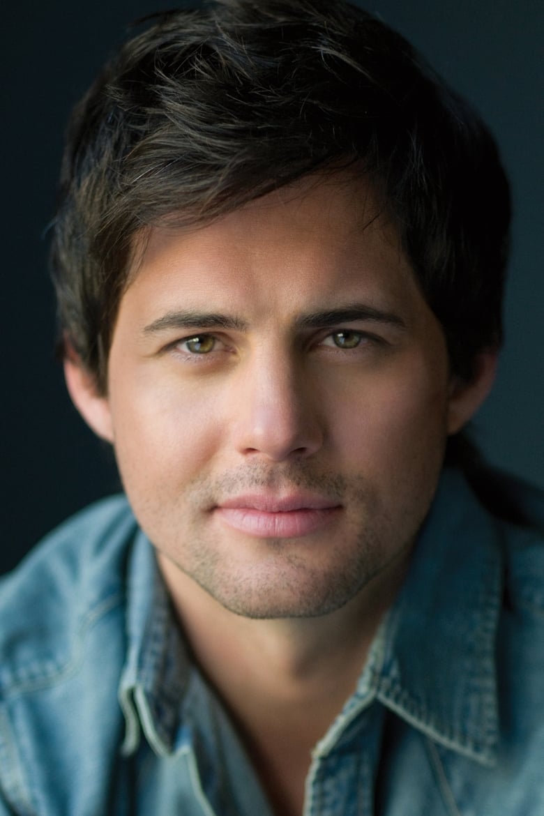 Portrait of Kristoffer Polaha