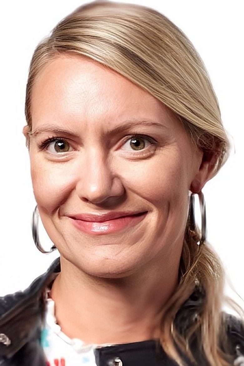 Portrait of Gillian Telling