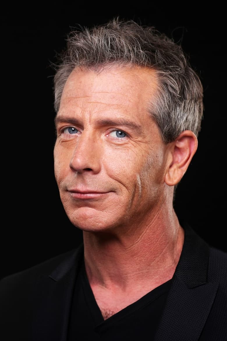 Portrait of Ben Mendelsohn