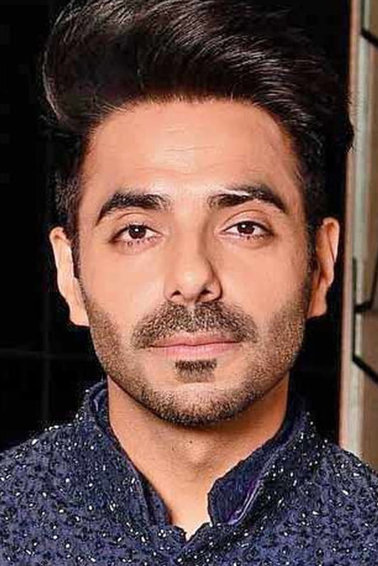 Portrait of Aparshakti Khurana