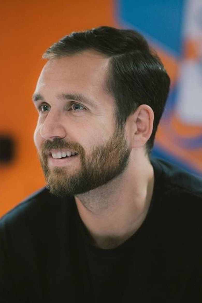 Portrait of Will Farquarson