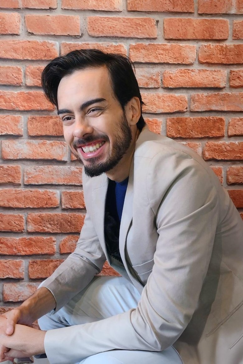 Portrait of Álex Lourenço