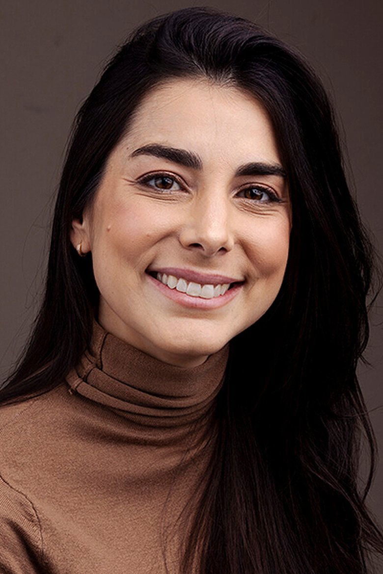 Portrait of Bruna Franklinn