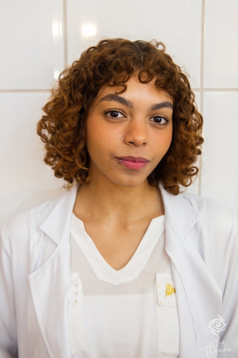 Portrait of Lívia Mayra