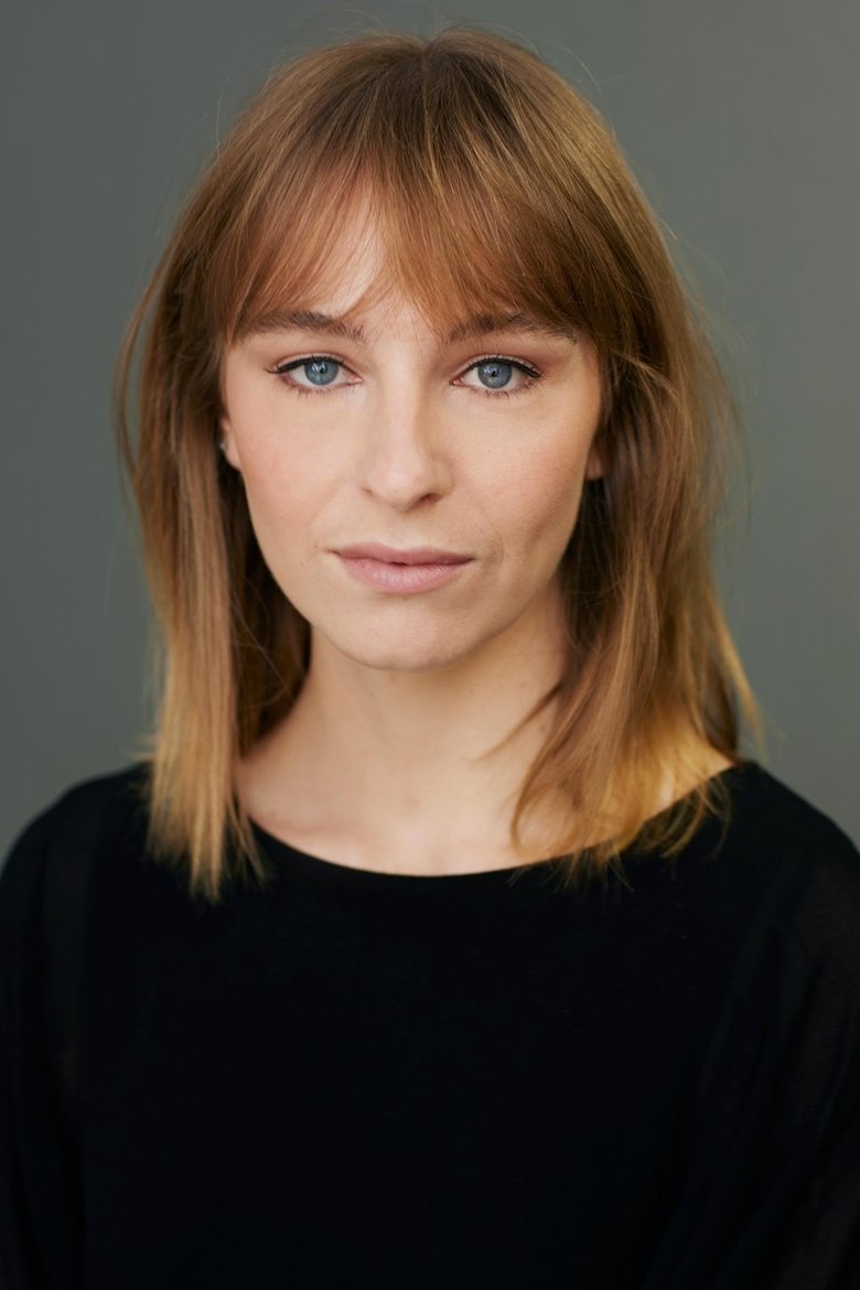 Portrait of Molly Curnow