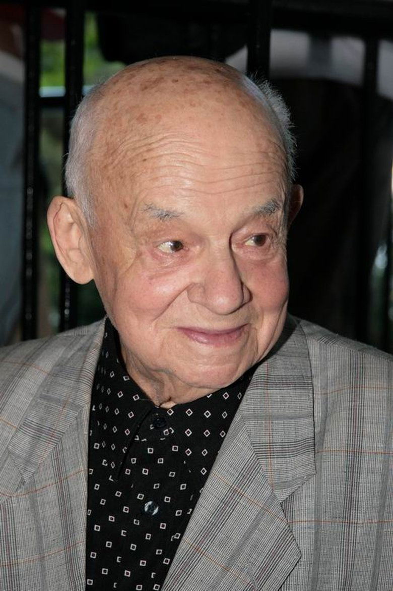 Portrait of Isaak Magiton