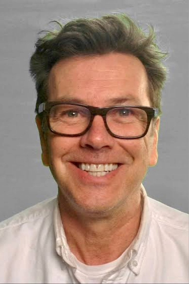 Portrait of Kevin Thompson
