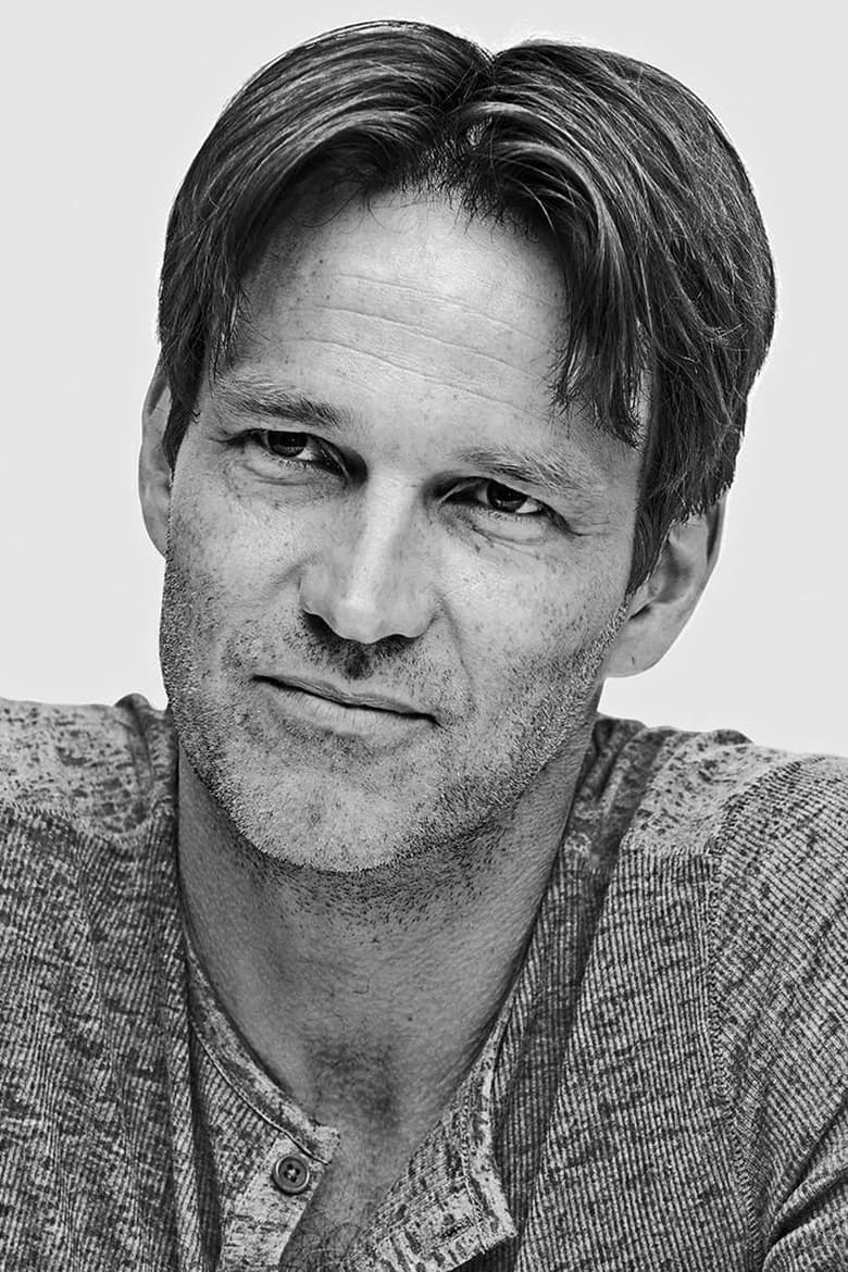 Portrait of Stephen Moyer