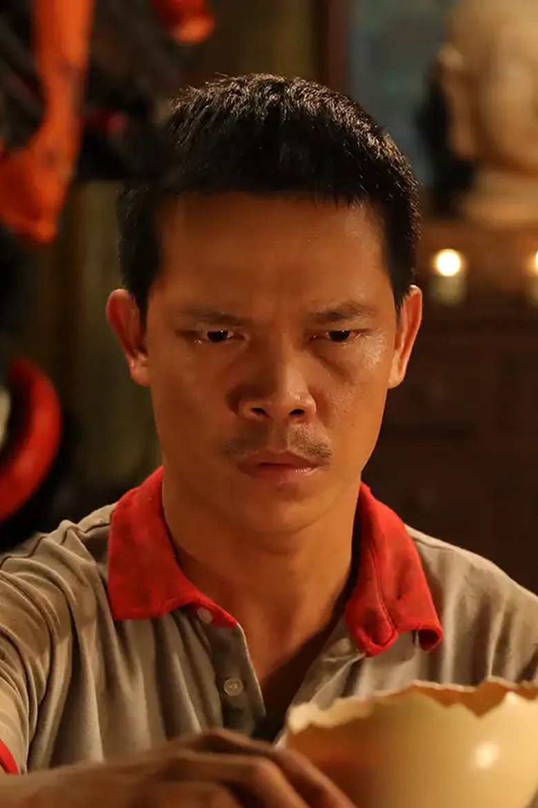 Portrait of Sỹ Toàn