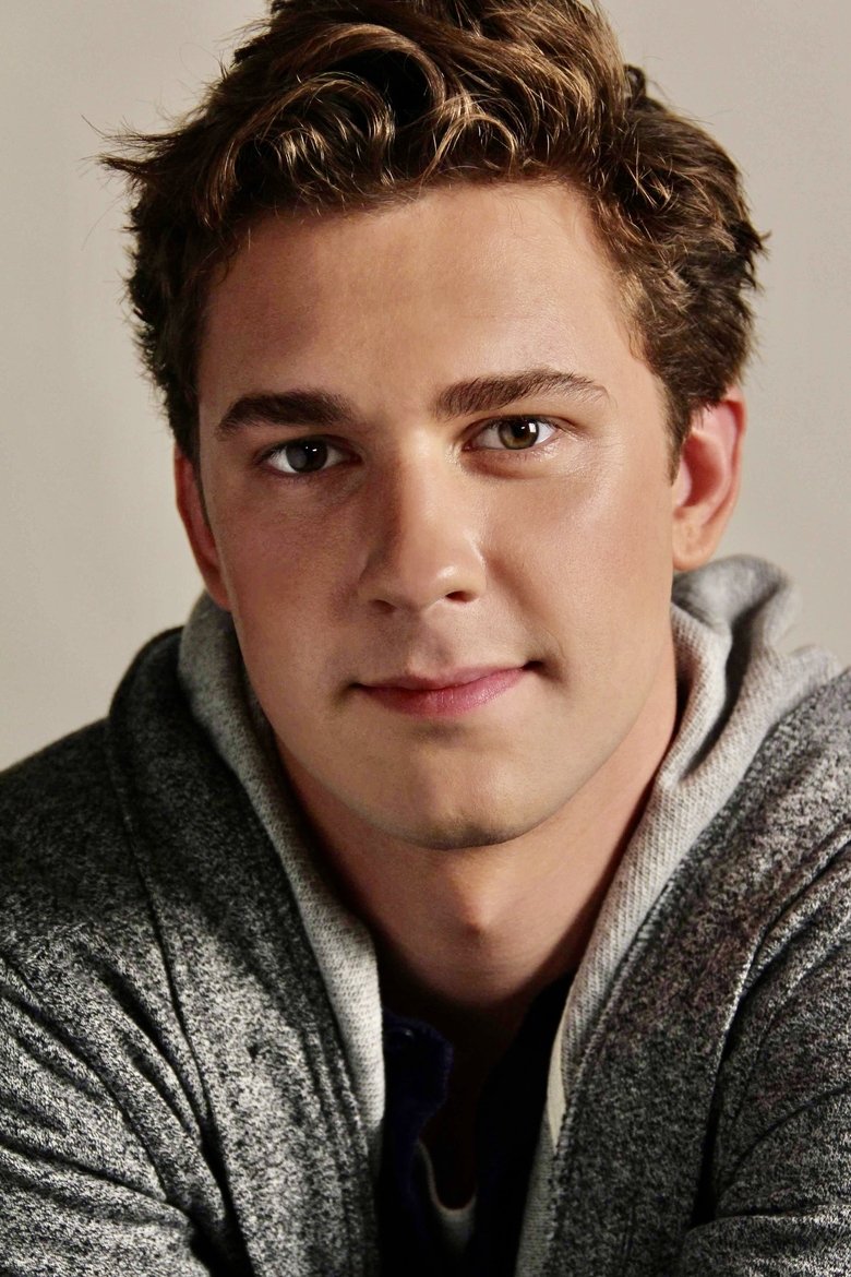 Portrait of Justin Dobies