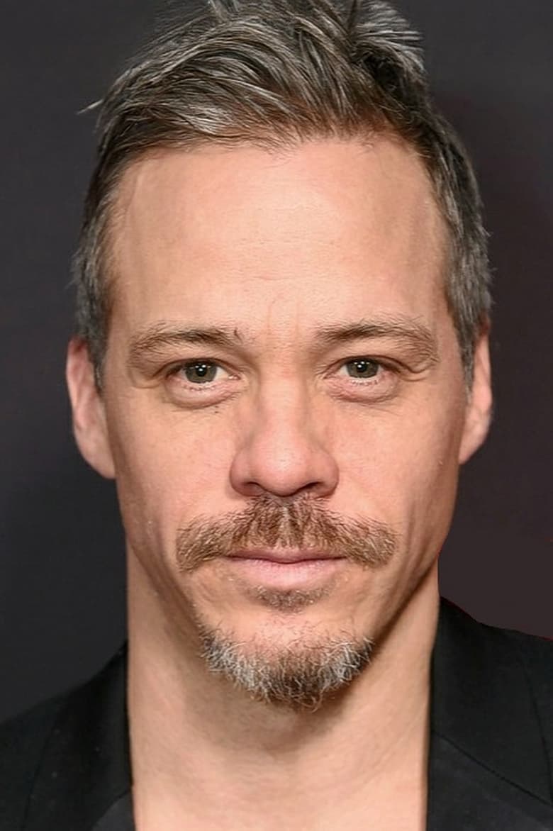 Portrait of Michael Raymond-James