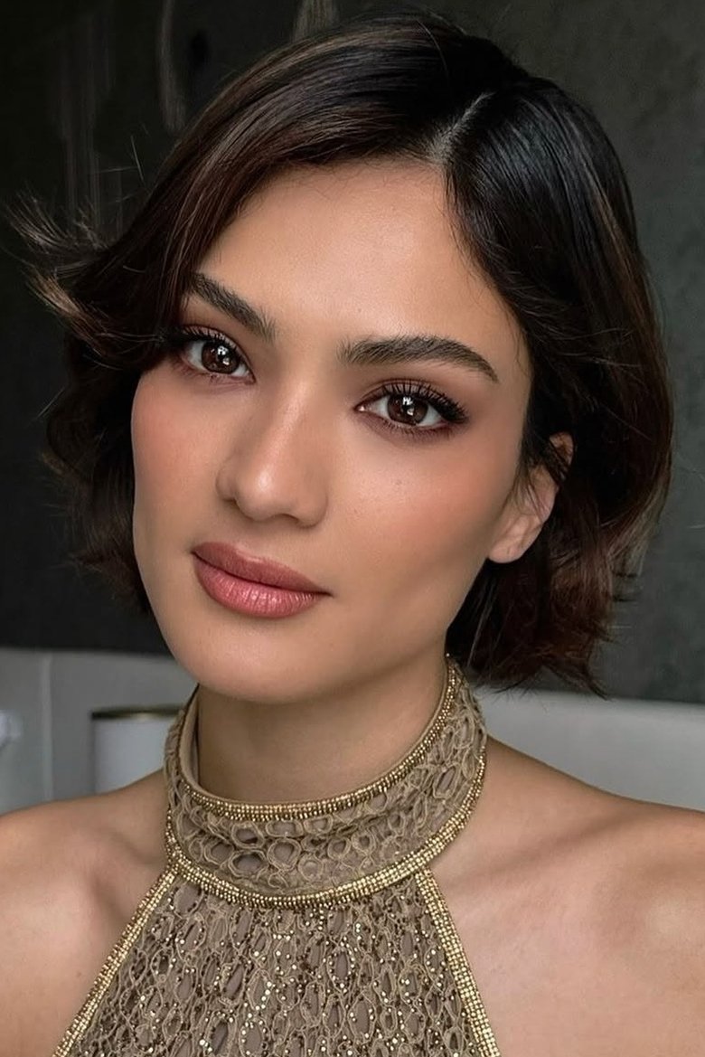 Portrait of Yesly Dimate