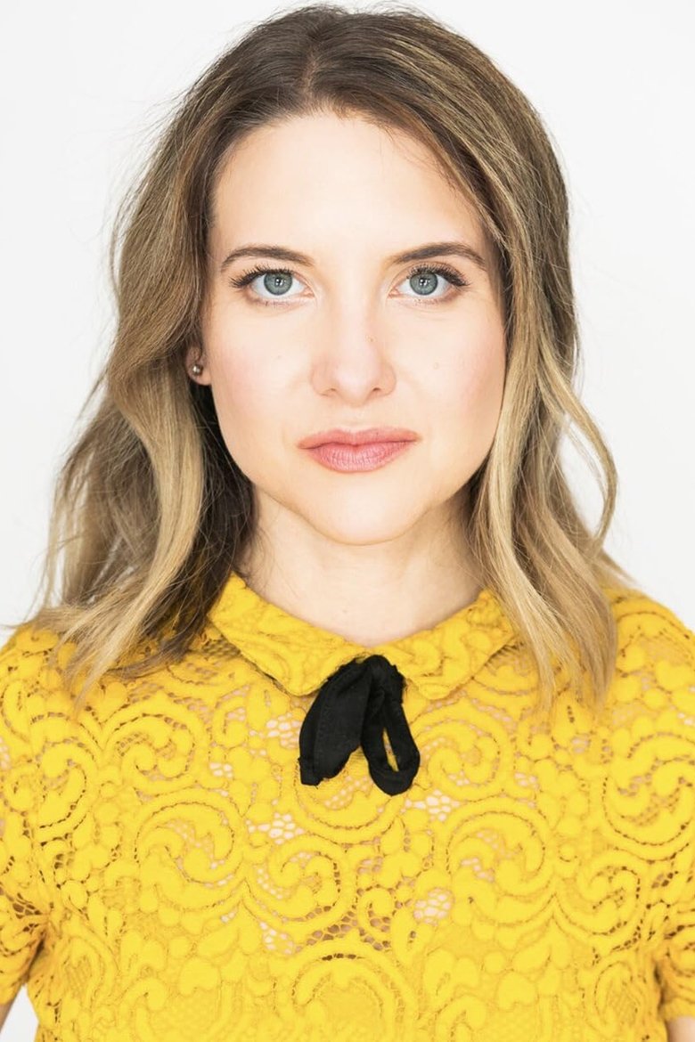 Portrait of Cara Loften