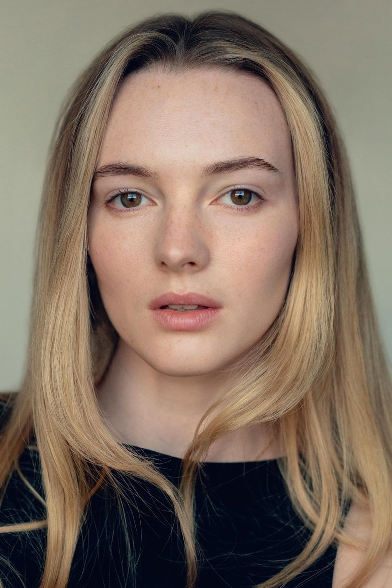 Portrait of Alanah Bloor