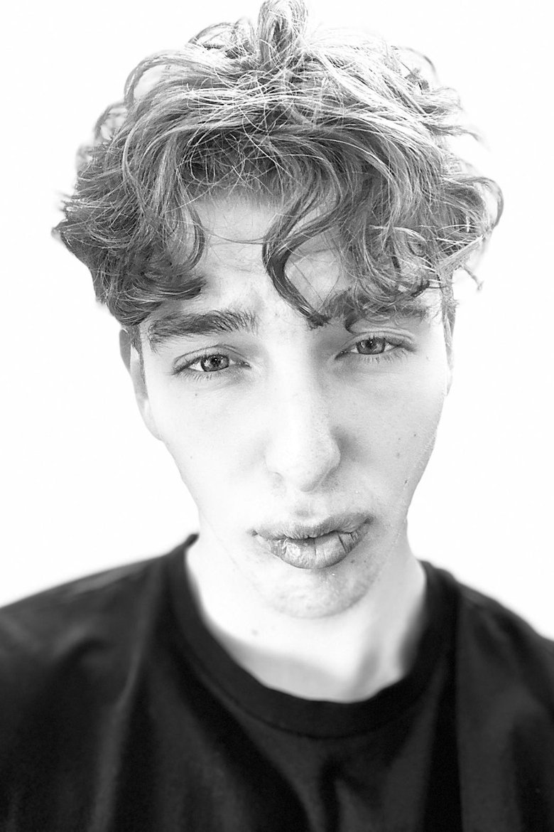 Portrait of Yair Oliel