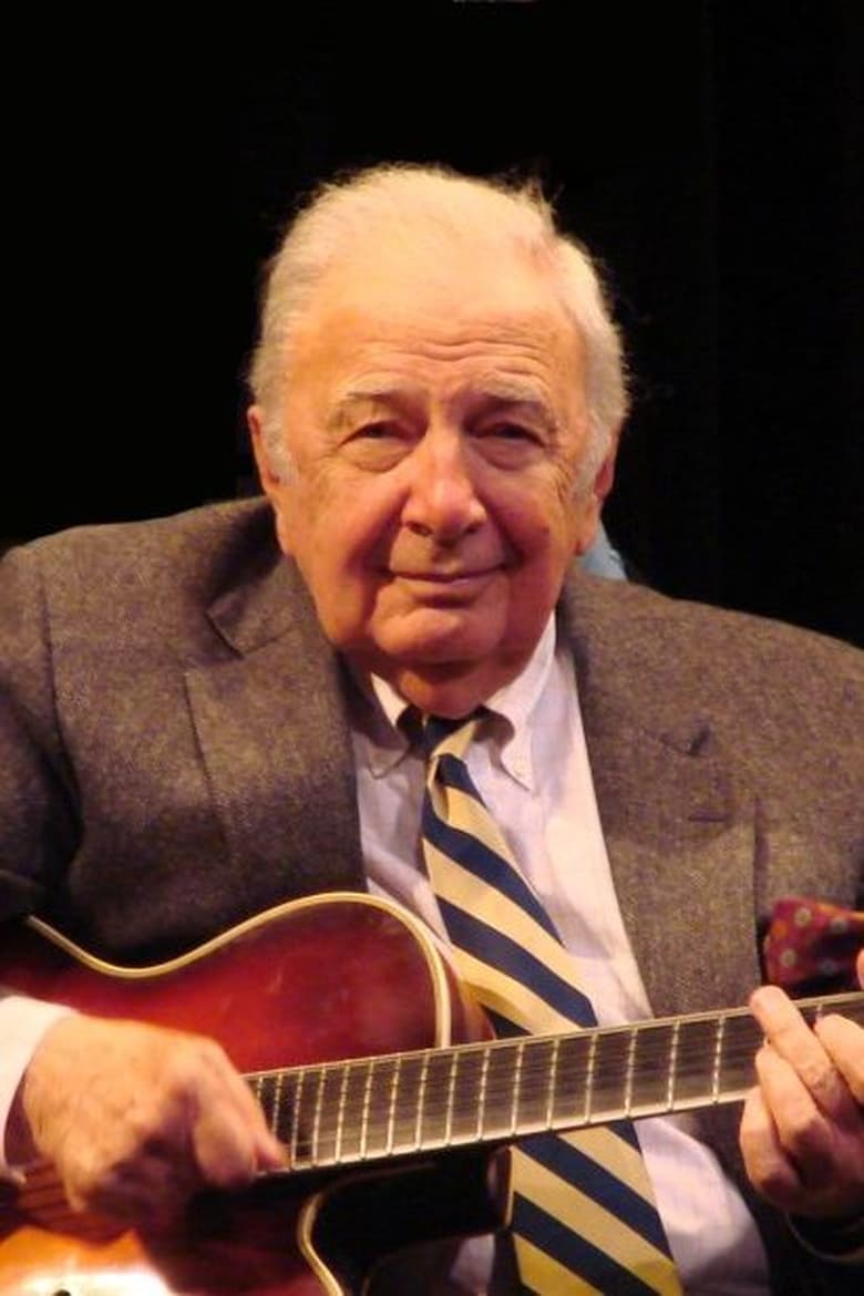 Portrait of Bucky Pizzarelli