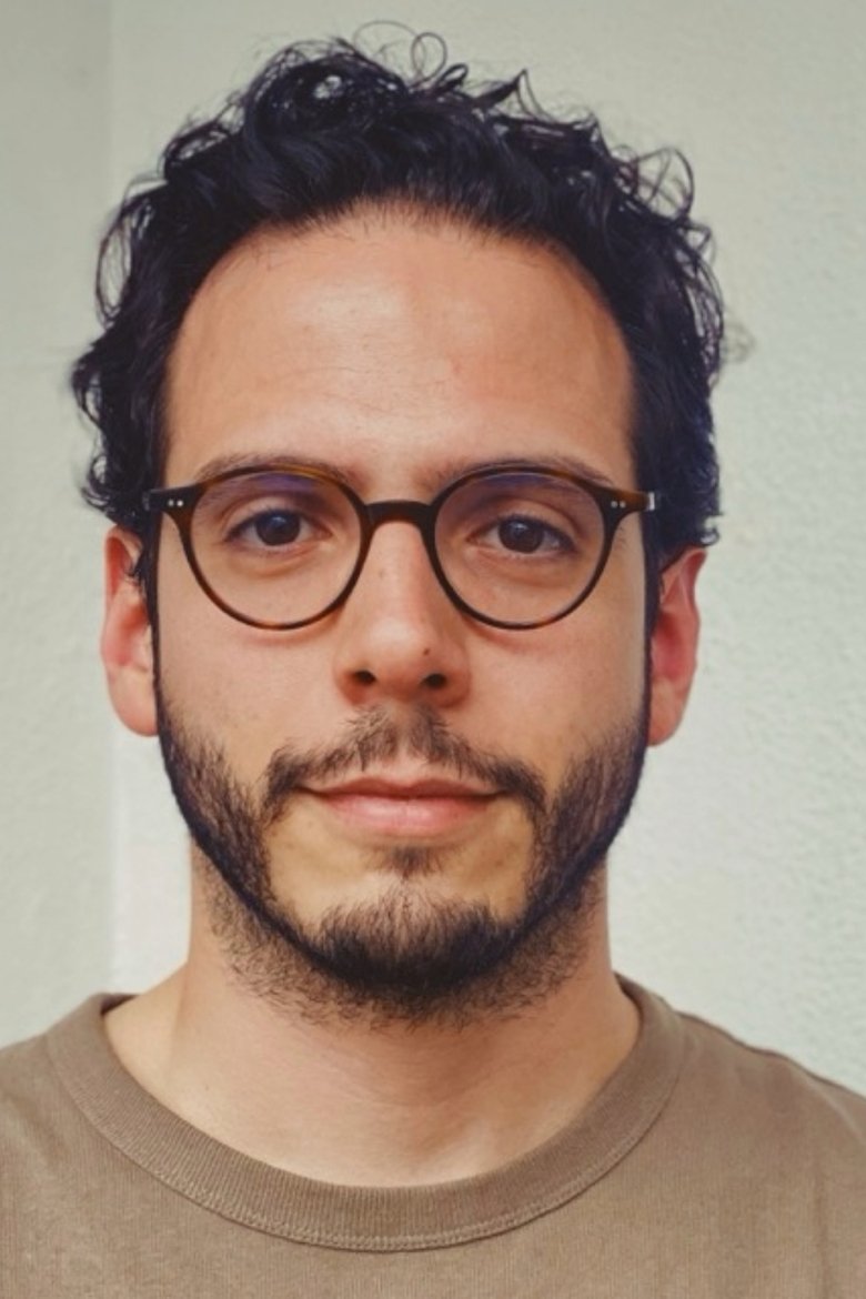 Portrait of Daniel Mota