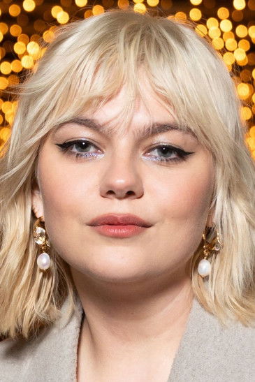 Portrait of Louane