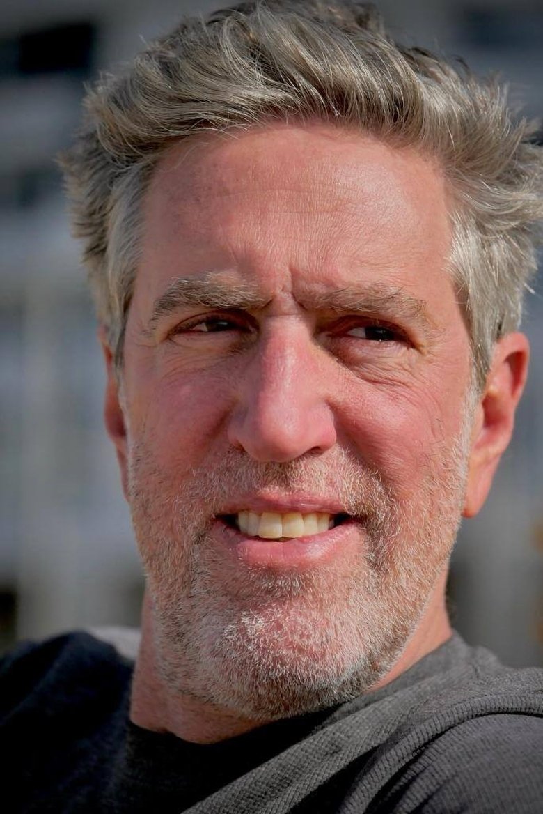 Portrait of Alon Noyman