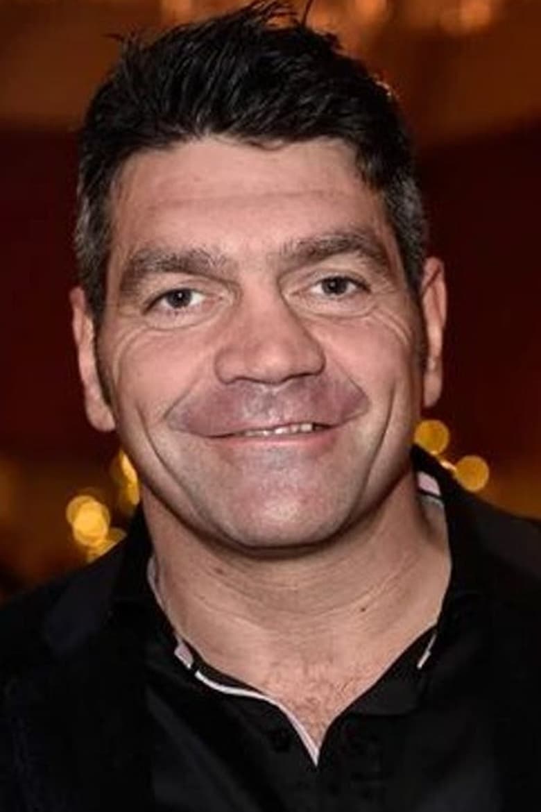 Portrait of Spencer Wilding