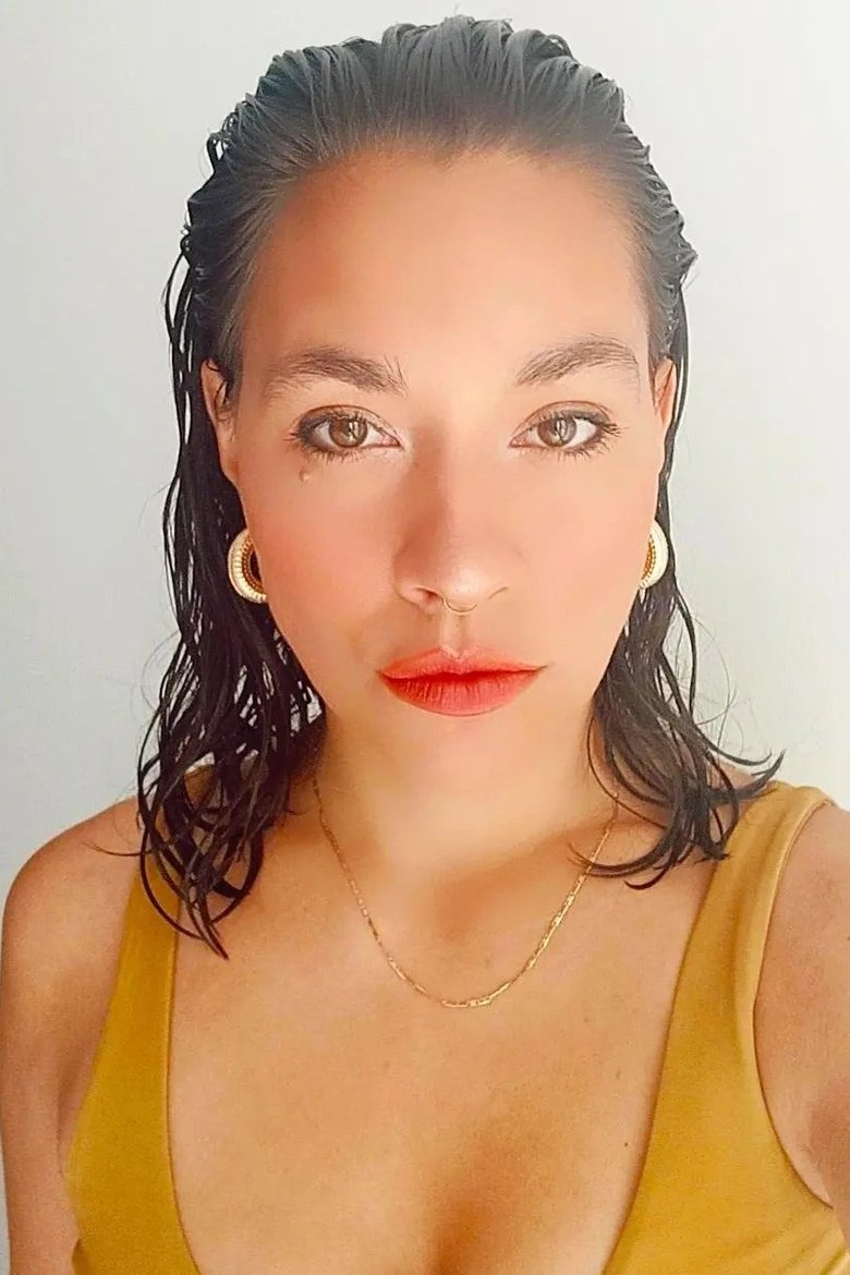 Portrait of Alex Denisa Katzer