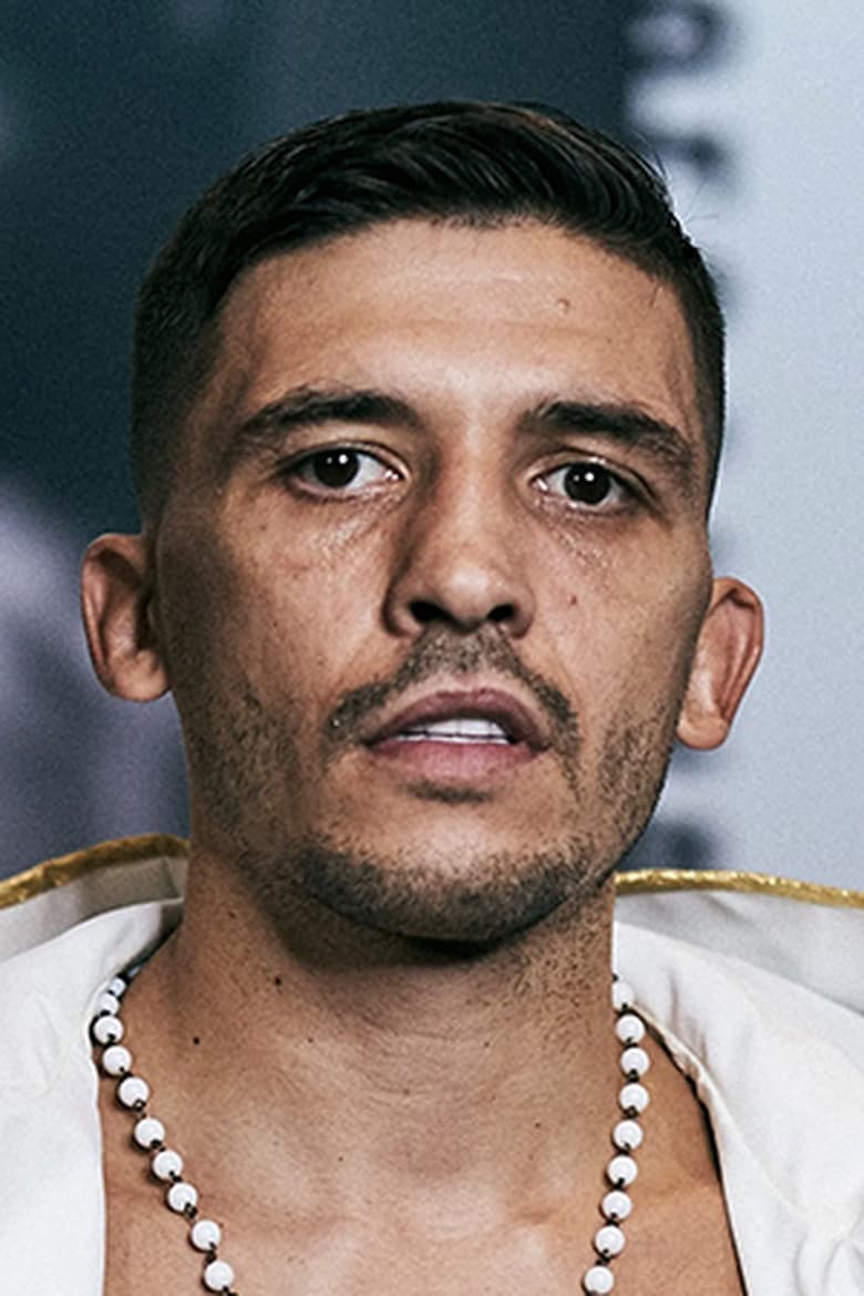 Portrait of Lee Selby