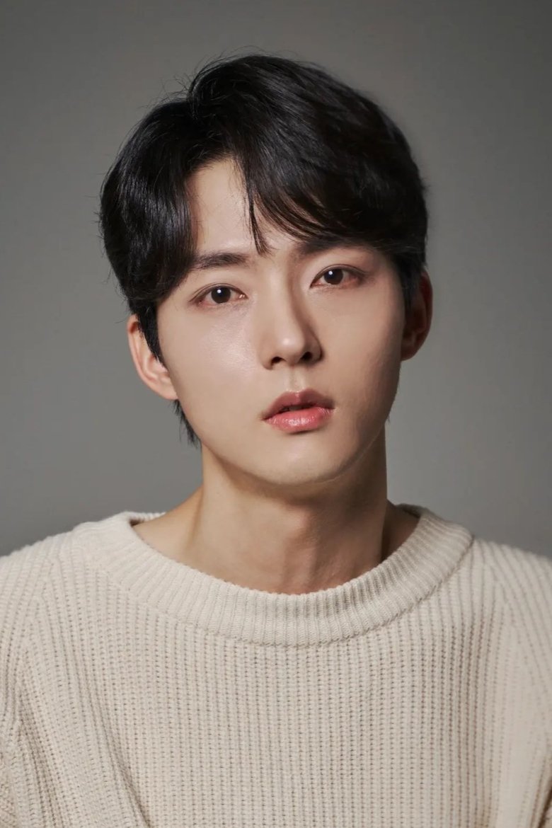 Portrait of Park Sung-woo