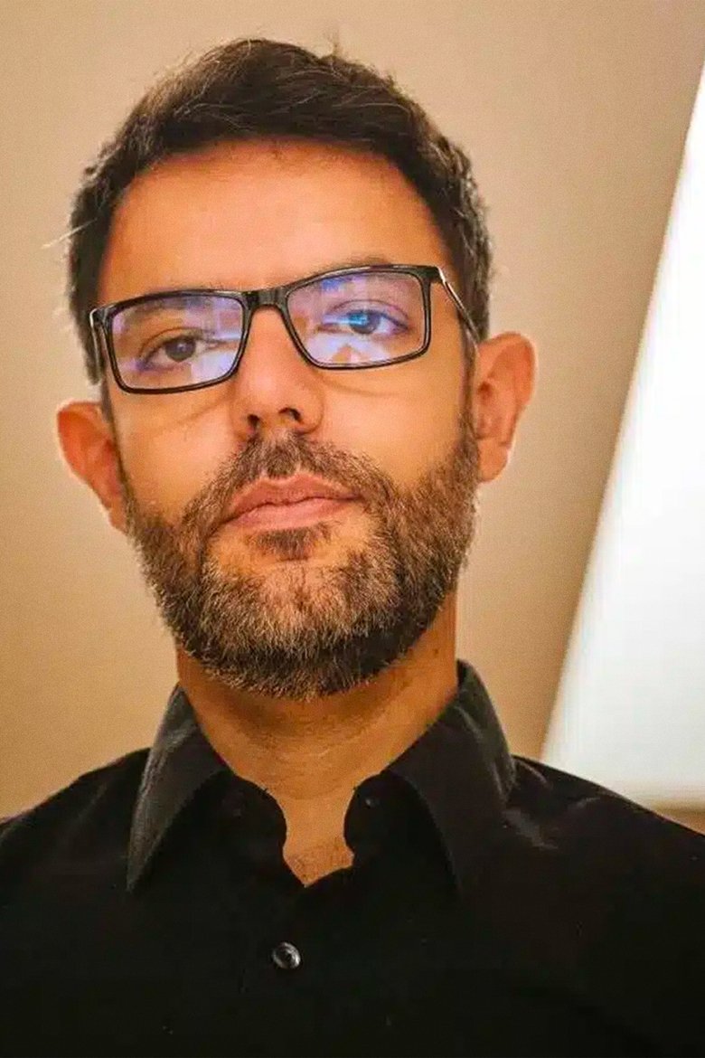 Portrait of Jonah Malak