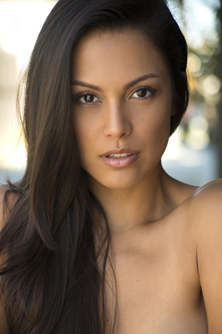 Portrait of Raquel Pomplun