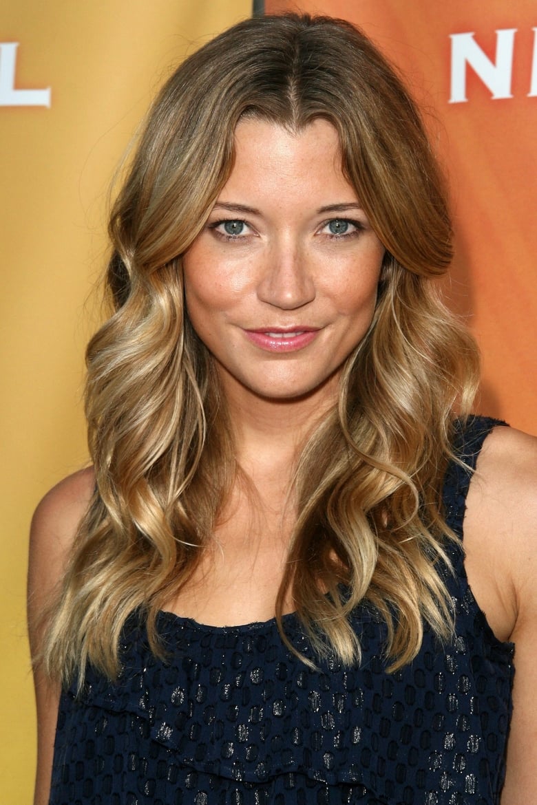 Portrait of Sarah Roemer