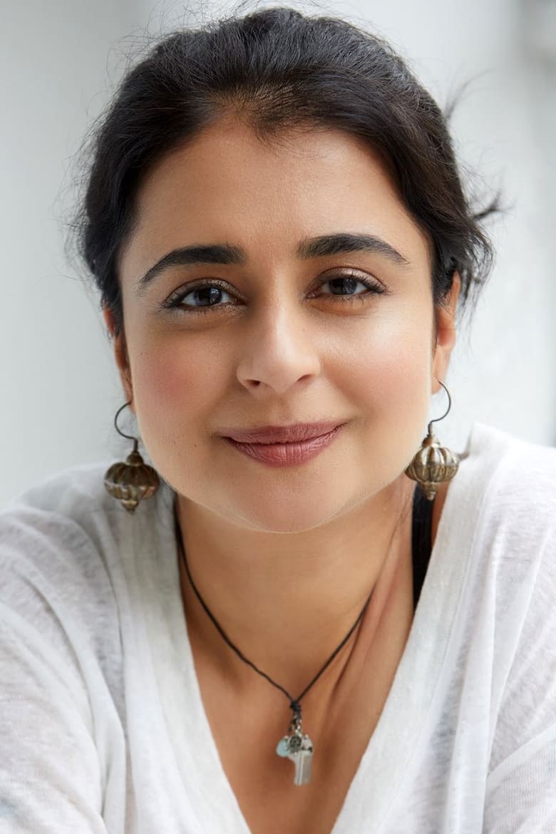 Portrait of Mahira Kakkar