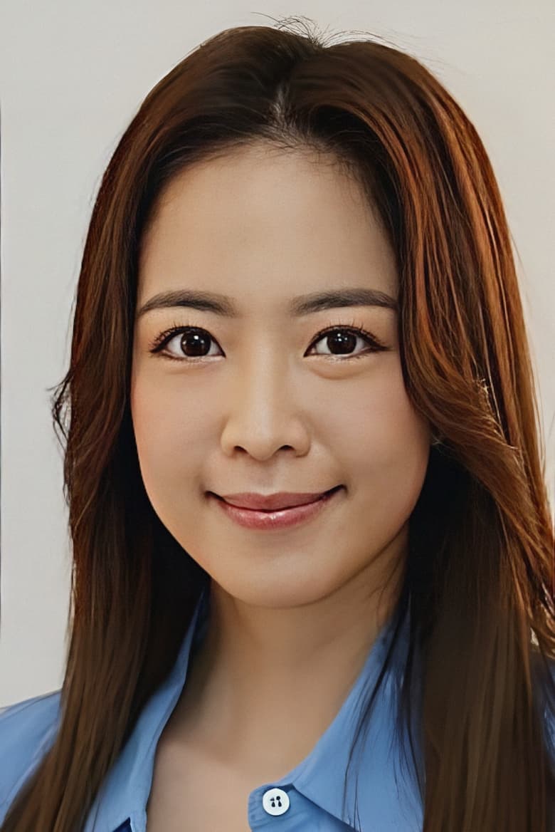 Portrait of Phoebe Pang