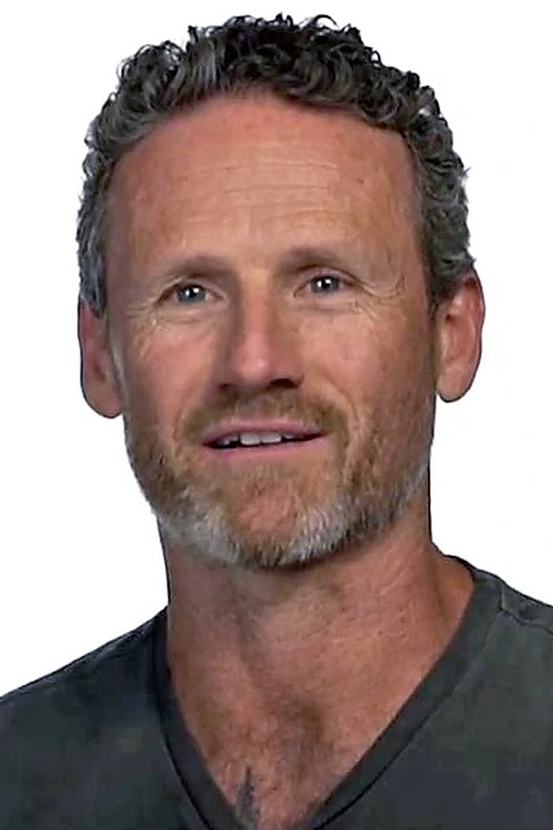Portrait of Lachlan Jeffrey