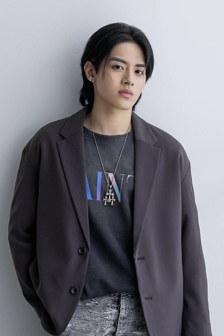 Portrait of ISSEI