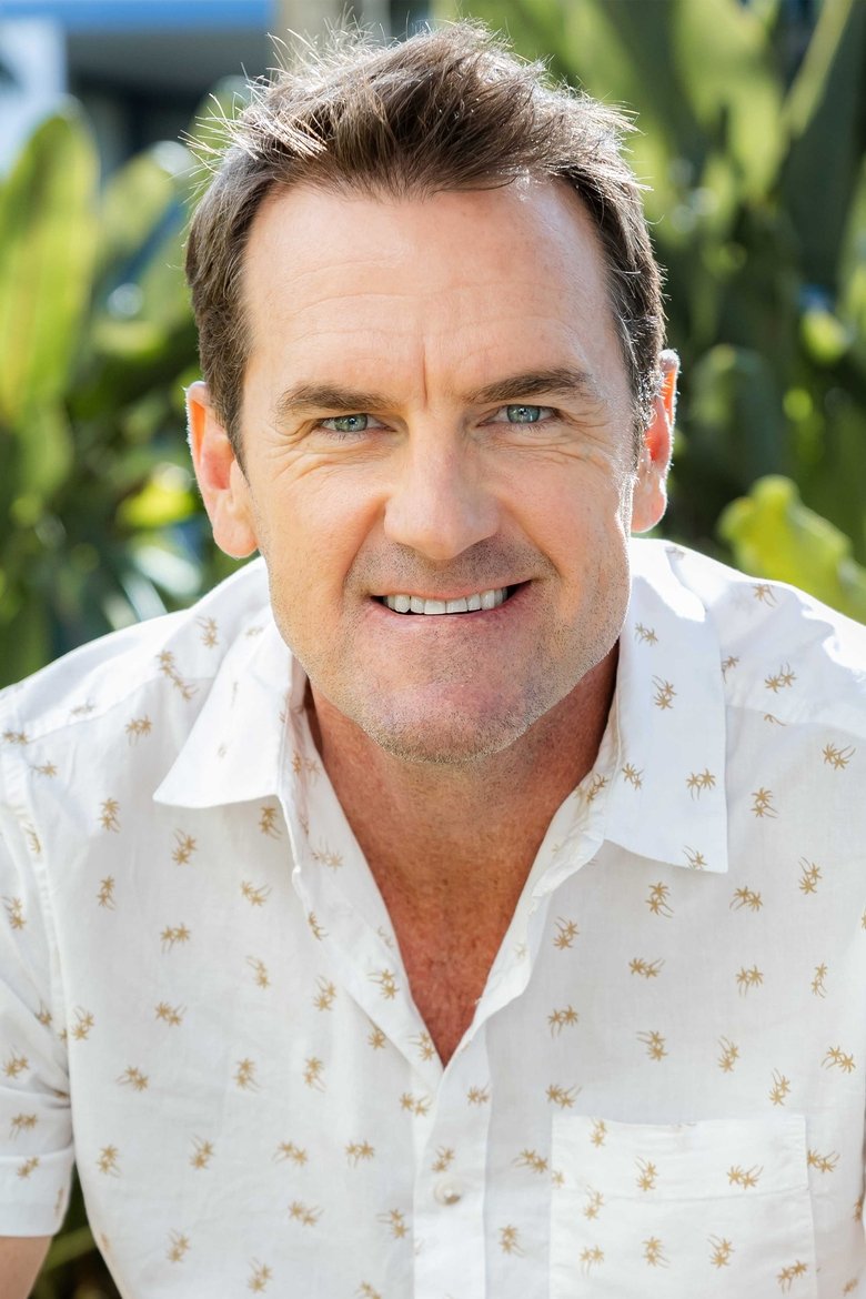 Portrait of Mack Lindon