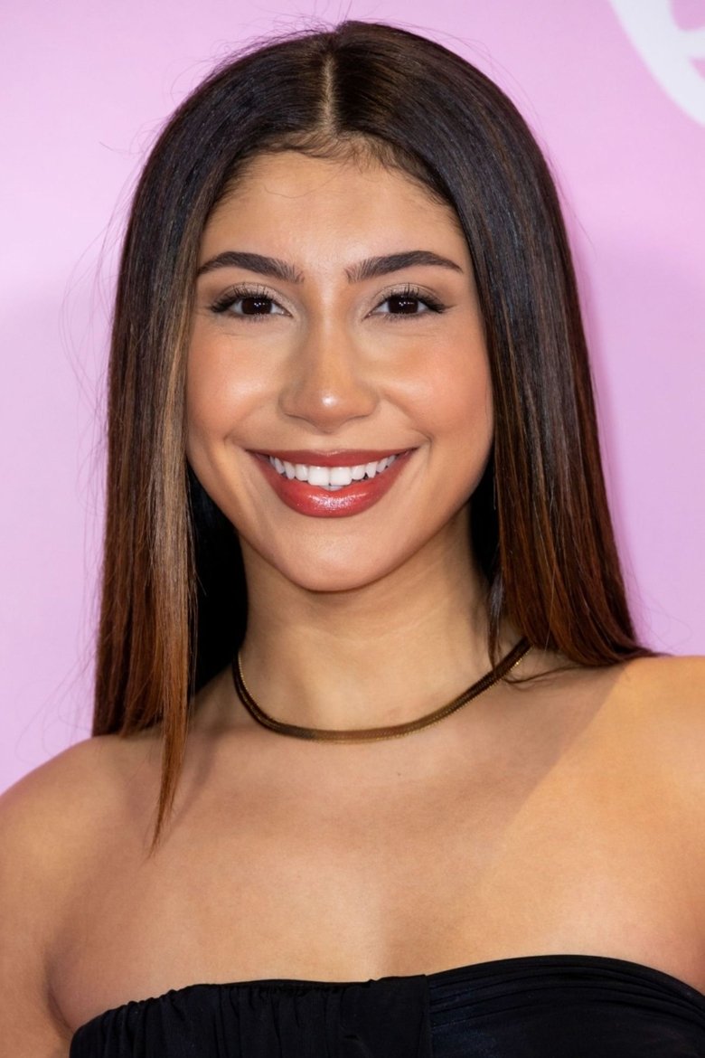 Portrait of Isabella Ferreira