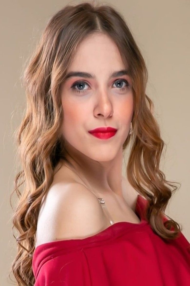 Portrait of Yara Al Melegy