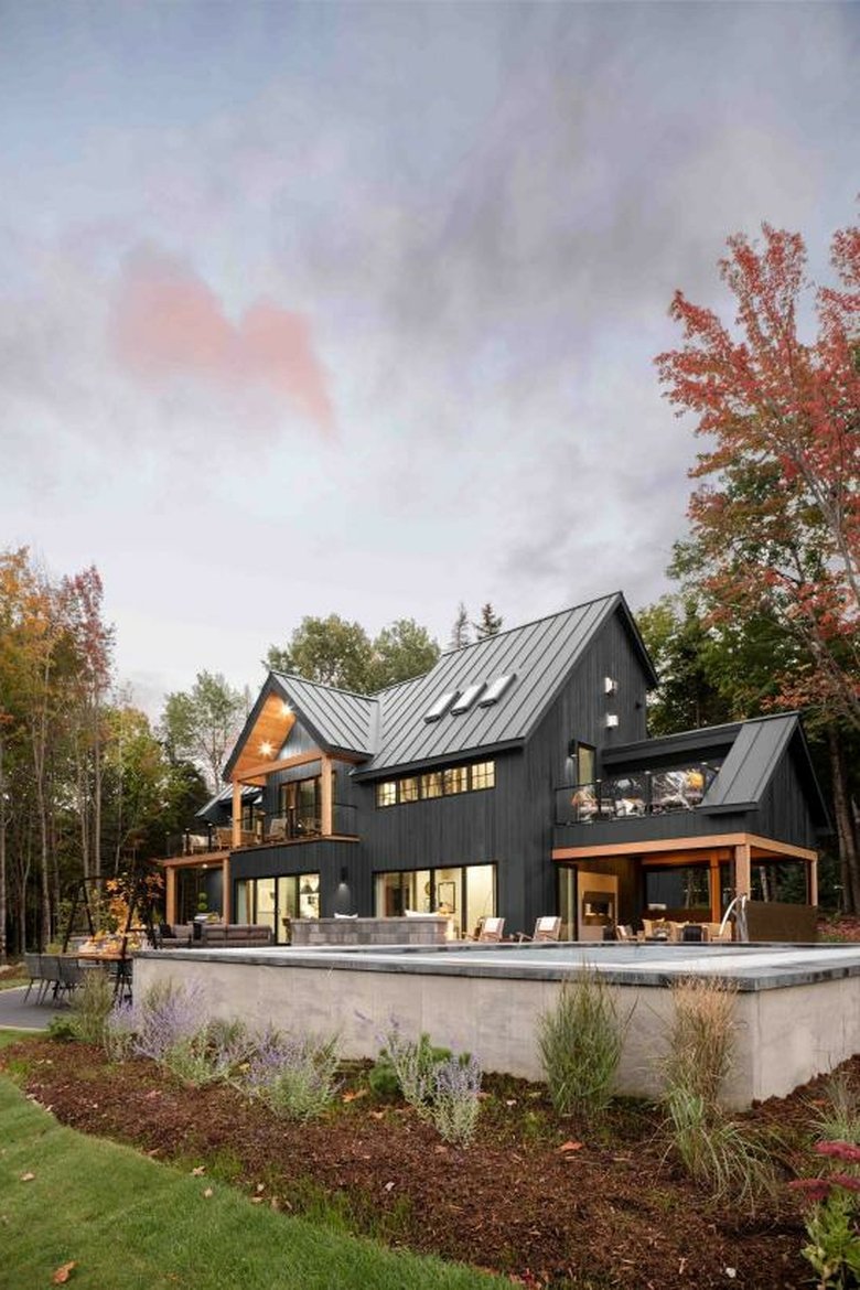 Poster of Episodes in HGTV Dream Home - 2022: Warren, VT - 2022: Warren, VT